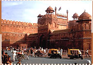 Red Fort, Delhi Travel Guide