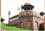 Red Fort, Delhi Travel Guide